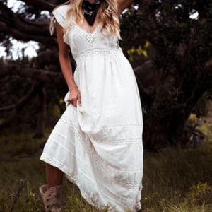 Kinga Scilla Edda Dress 🤍